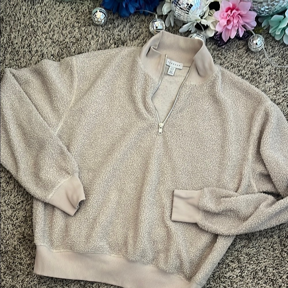 Cozy Beige Quarter-Zip Sweater - Picture 4 of 10